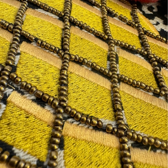 American & Beyond Leopard Cheetah Beaded Pineapple Cane Handles Tote Bag - Picture 10 of 16